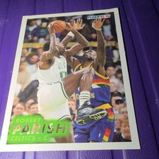 Fleer 1993-94 Robert Parish #16 Boston Celtics NBA Basketball Card Original