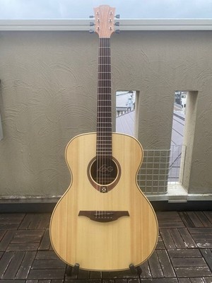 LAG Guitars Tramontane T70A-NAT