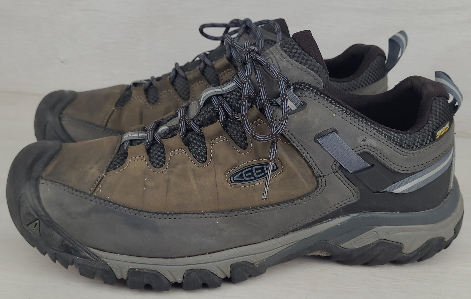 Scarpe da trekking Keen uomo Targhee 3 impermeabili basse pelle marrone grigio uomo taglia 15