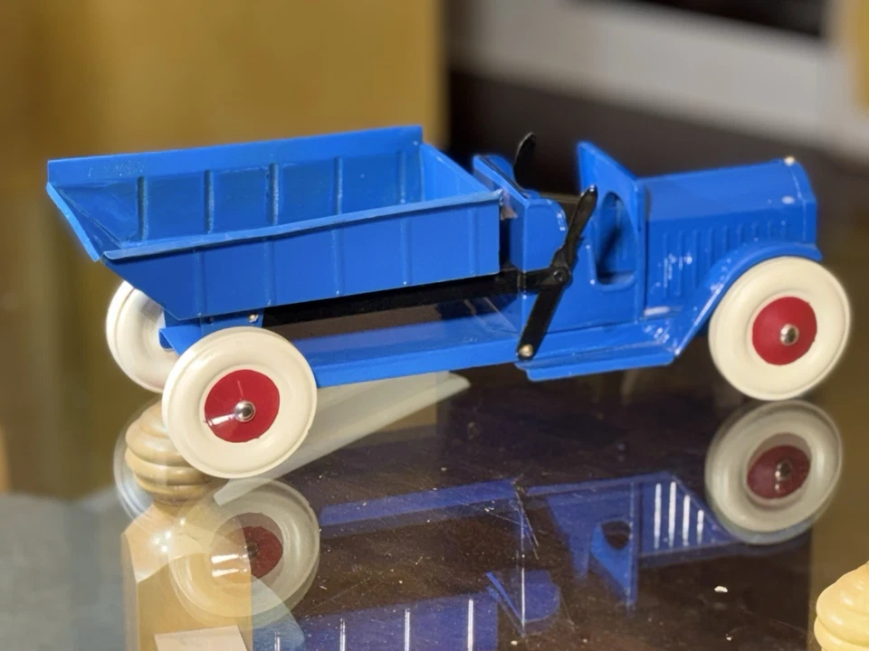 Vintage Antique 1920s Structo Pressed Steel Dump Truck Early RESTORED-WORKING! - Image 4 of 4