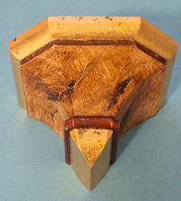 Holz geschnitzt, schöne Wand - Konsole 8 x 7 x 5,3 cm, für Holzfigur, TOP 19M