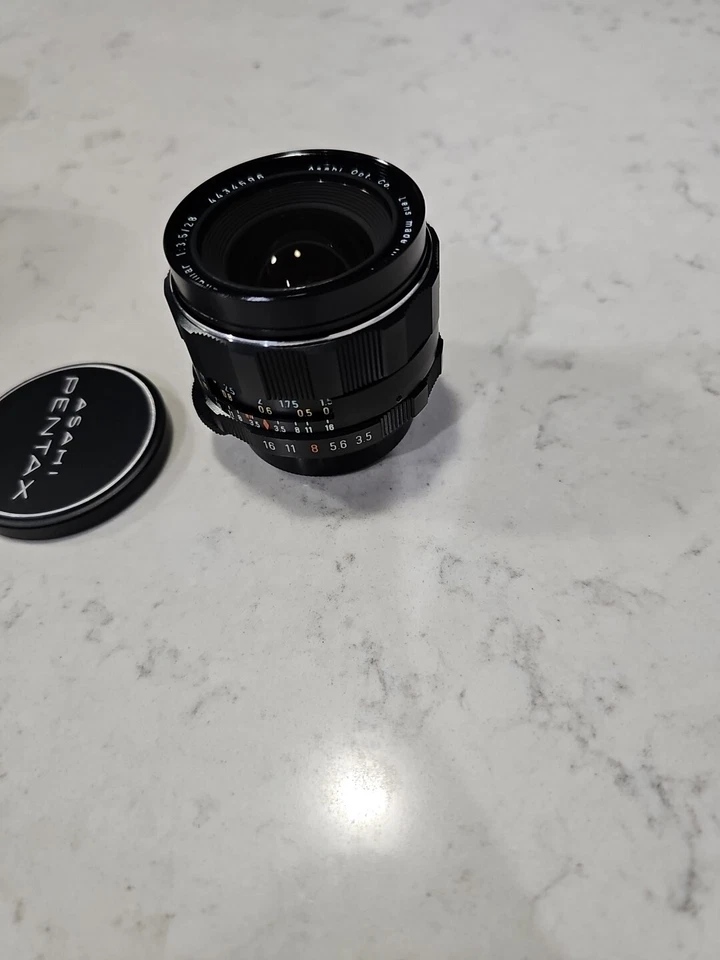 Óptico Asahi vintage 28 mm f/3,5 SUPER TAKUMAR - Pentax en perfecto estado Foto 3 de 4