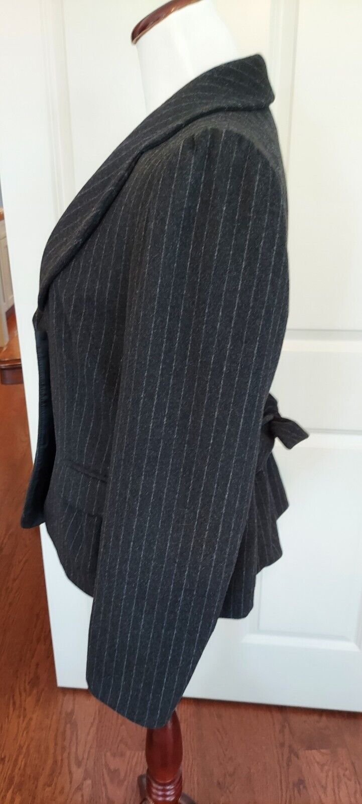 Armani Womans Cashmere Jacket Pinstripe Black Ita… - image 4