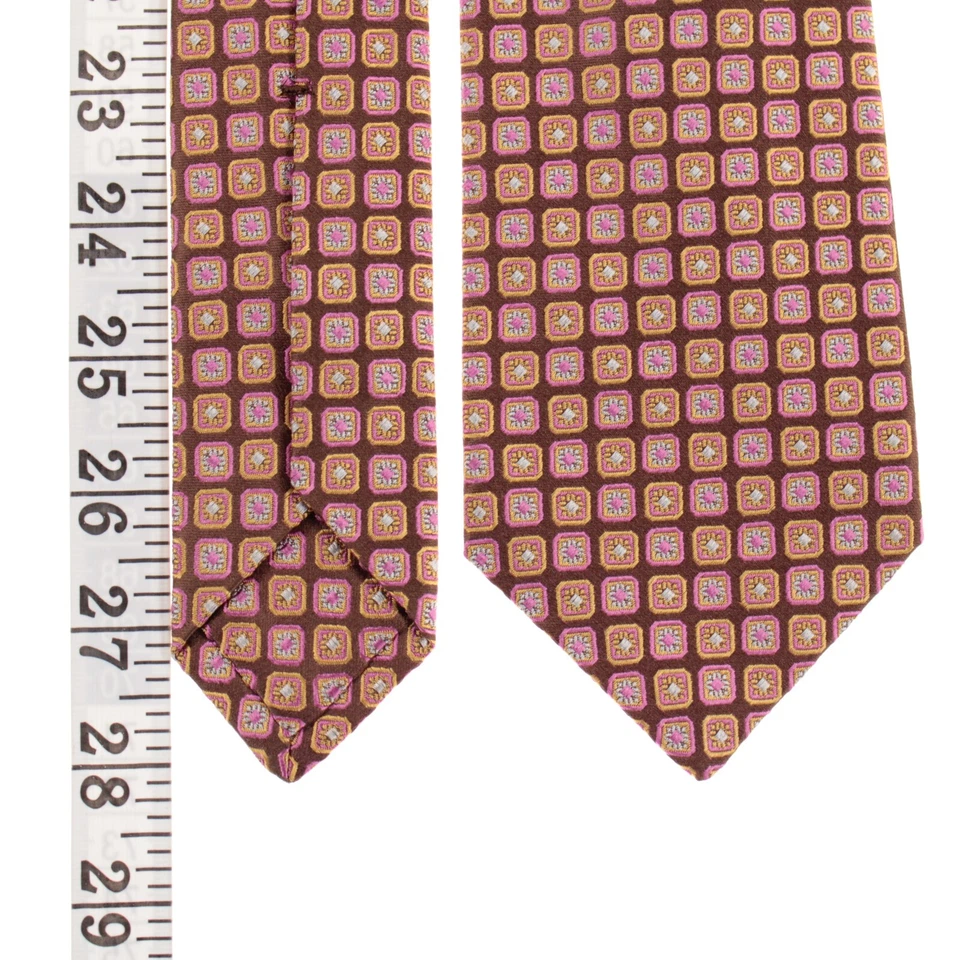 Corbata Kiton nueva sin etiquetas 100 % seda siete pliegues en marrón con formas amarillo dorado/rosa Foto 4 de 4