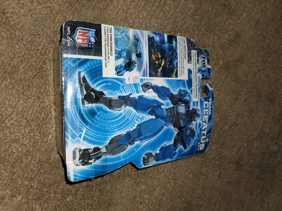 NEW ENGLAND PATRIOTS 3" Team Cleatus FOX Robot V2.0 Key chain New in box - Image 3 of 3