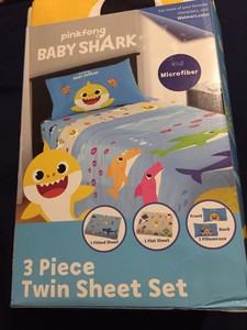baby shark twin sheet set