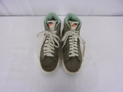 mint green nike high tops