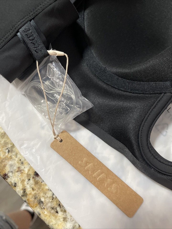 NWT SKIMS Deep Plunge Shapewear Strapless Bra Onyx M (BRBAN2958