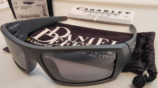 Oakley SI Gascan Daniel Defense Gray Frame/ B...