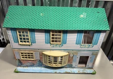 Vintage Wolverine Tin Litho Metal Town and Country Dollhouse