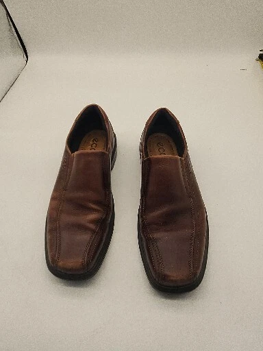 Mocassino da uomo Ecco casual eleganti in morbida pelle marrone slip on driver taglia 9