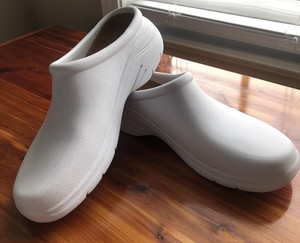 women's quark clogs
