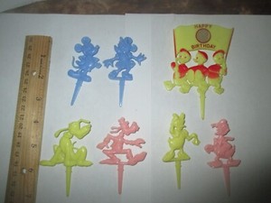 Lot 7 Vintage Disney Donald Daisy Mickey Minnie Goofy Cupcake Picks Cake Toppers