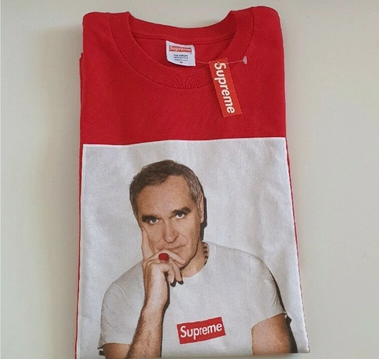 New with tag SS16 Supreme x Morrissey Photo Tee red T-shirt size M