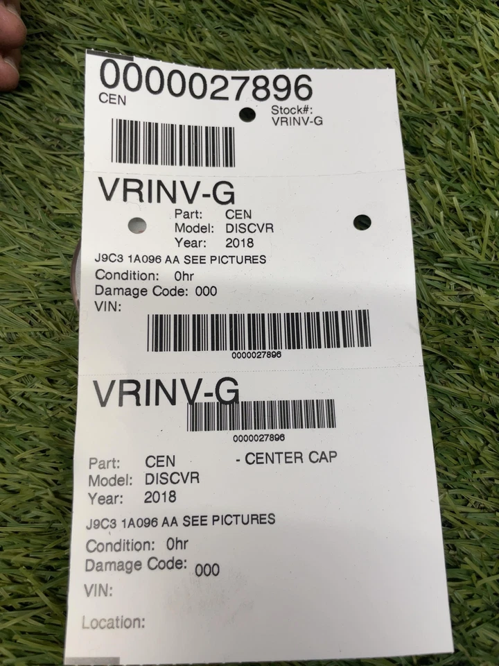 ✅ Tapa central Land Rover Discovery 2018 PN:J9C3 1A096 AA OEM Foto 3 de 3