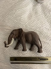MALE AFRICAN ELEPHANT Wildlife Animal Figure Safari