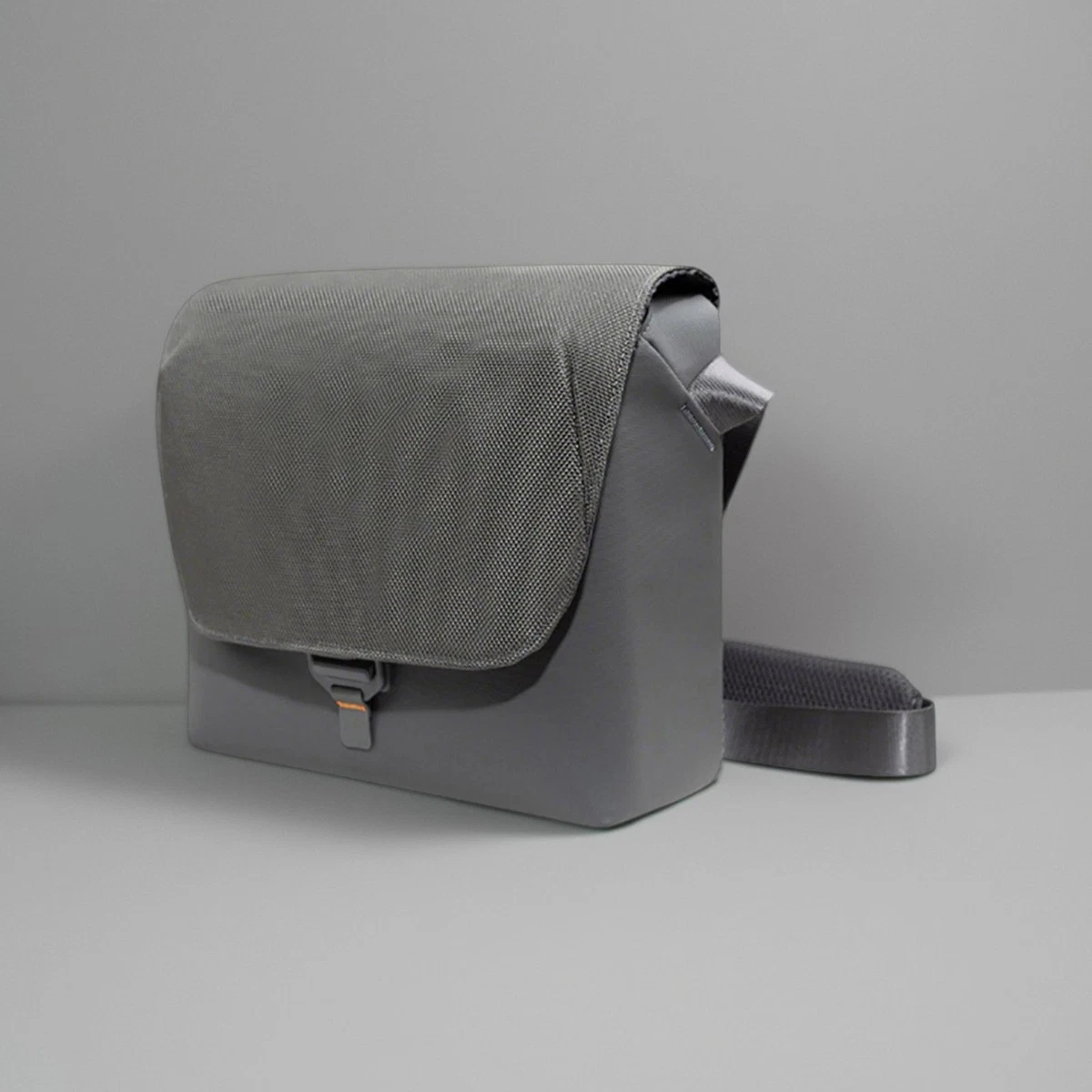PGYTECH Borsa per il trasporto per DJI Mini 3/Mini 3 Pro/Mini 4 Pro Borsa da trasporto impermeabile in pelle PU Custodia rigida con telecomando DJI RC2/ RC/RC-N1 Accessori per Drone con tracolla