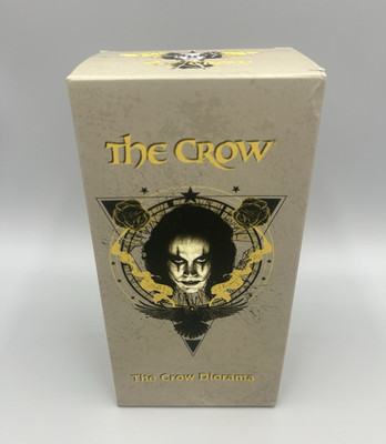 The Crow Diorama Eric Draven Tombstone with a Crow Display Collectible New