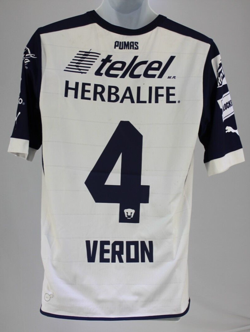 Pumas UNAM Nike Jersey 100% Authentic SIZE Medium 2012-2013 #4