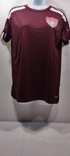 Adidas Womens Soccer Jersey Size M   Maroon.        (8)