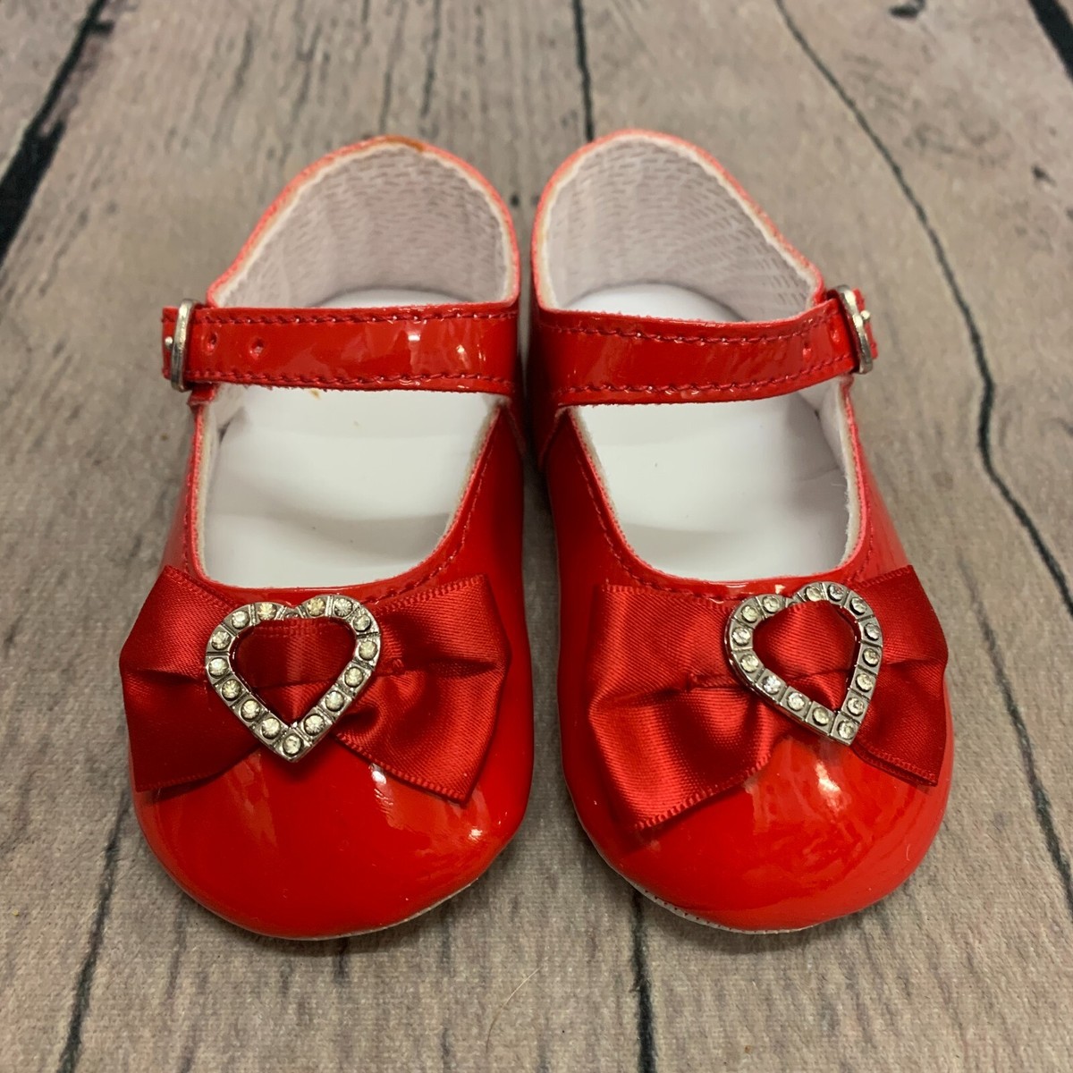 Baby Girls Shoe Red Shoes Spanish Style Soft Sole 6-12m Size