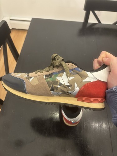 Valentino Garavani Camouflage Roadrunner