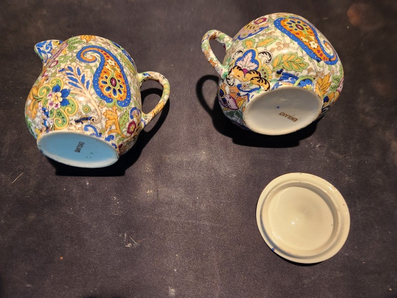 Paisley design ceamer and sugar bowl