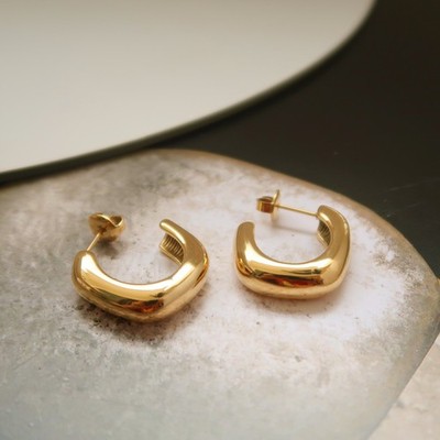18 Karat vergoldete klobige quadratische Creolen nickelfrei