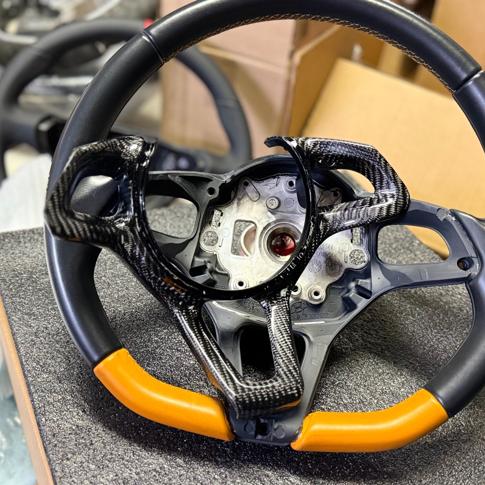Carbon replacement steering wheel panel trim McLaren 570S MP4-12C 650S 675LT