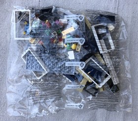 Lego 31026 Creator Model Bike Shop & Cafe NEW OTHER No Box - 2 missing pieces