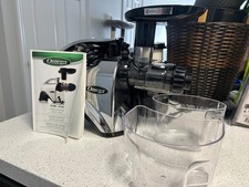 OMEGA NC900HDC 150W Masticating Juicer - Black/Silver for sale