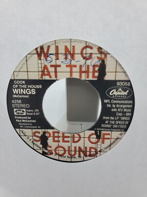 WINGS SILLY LOVE SONGS / COOK OF THE HOUSE 45 RPM RECORD 024