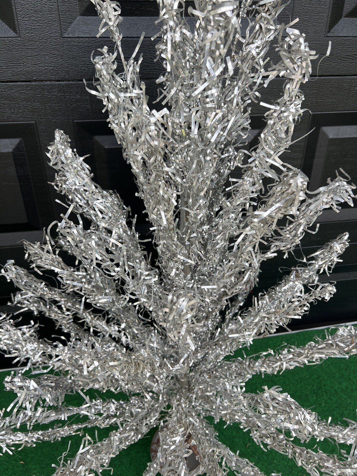 Vintage 4 ft Aluminum Christmas Tree 63 Branches eBay