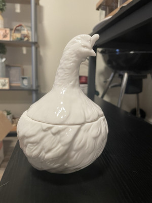 IMM Living Chicken/Rooster/Quail Nest Container Lidded White Ceramic Jar
