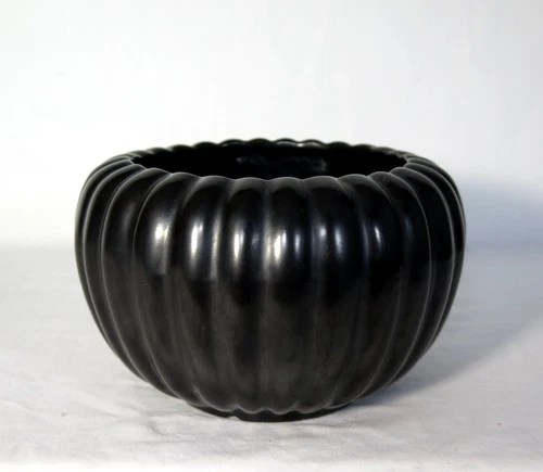 Vintage BAUER POTTERY BLACK PUMPKIN PLANTER MCM Matte Finish 5.75" x 4"