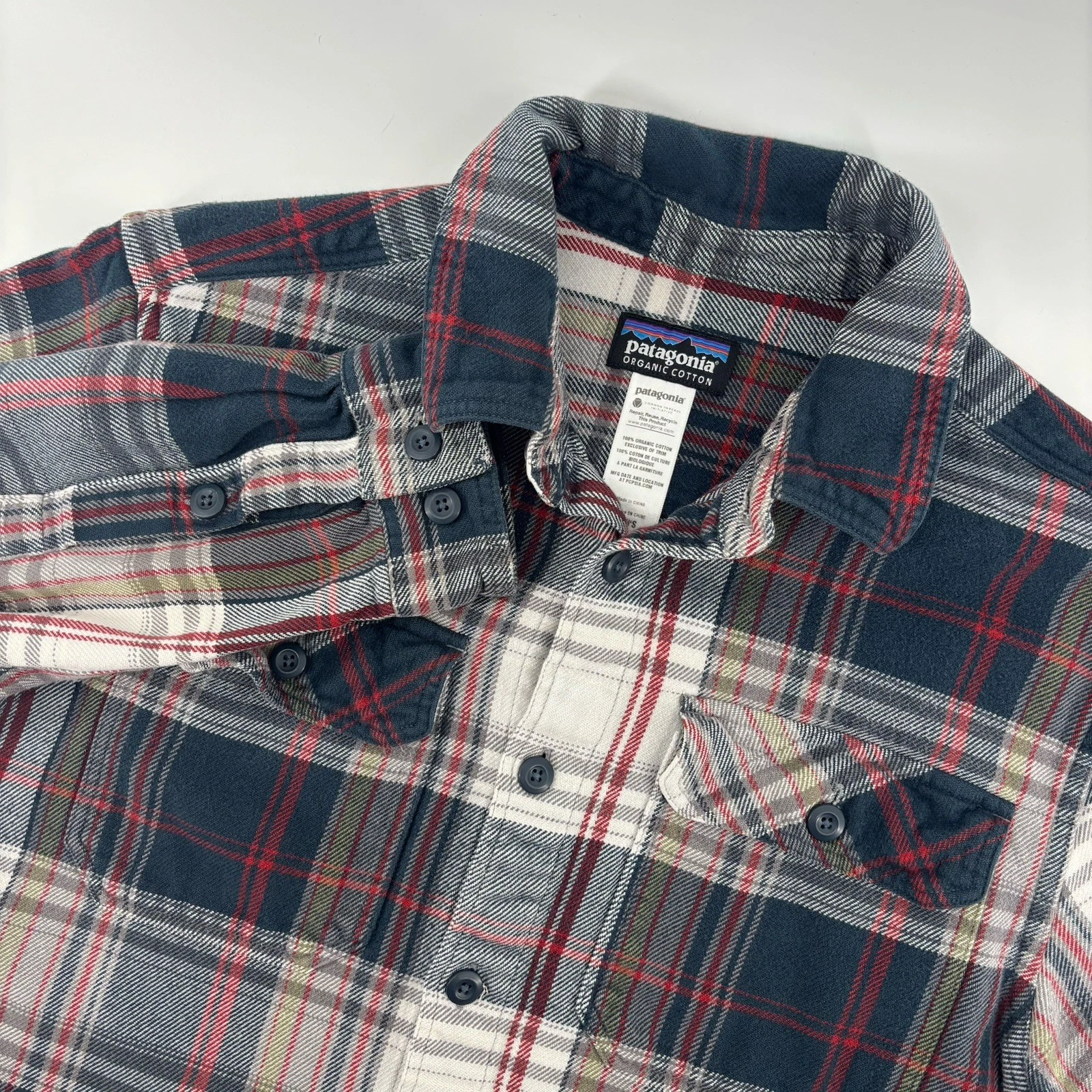 Patagonia Midweight Fjord Flannel Mens S Shirt Plaid Hiking Casual Flap Pockets