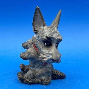 ROSENTHAL GERMANY PORCELAIN FIGURINE OF A SCOTTISH TERRIER DOG, PASTELL 817