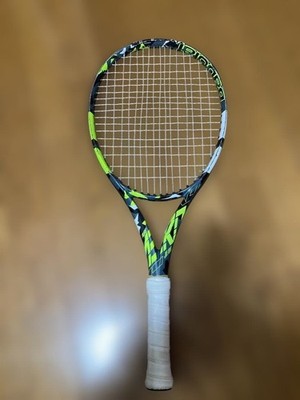 Babolat Pure Aero JR 25 Junior Tennisschläger 25 Zoll 98 Quadratmeter Kopfgröße