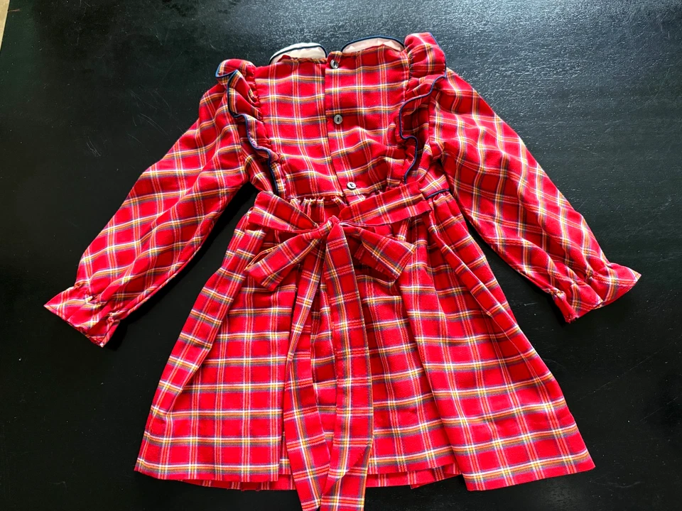 Vintage 1980's Polly Flinders Hand-Smocked White Collar Red Plaid Dress Size 4-T - Image 3 of 4