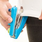 Mini-Handnähmaschine Manuelle mechanische Nähmaschine für den Haushalt