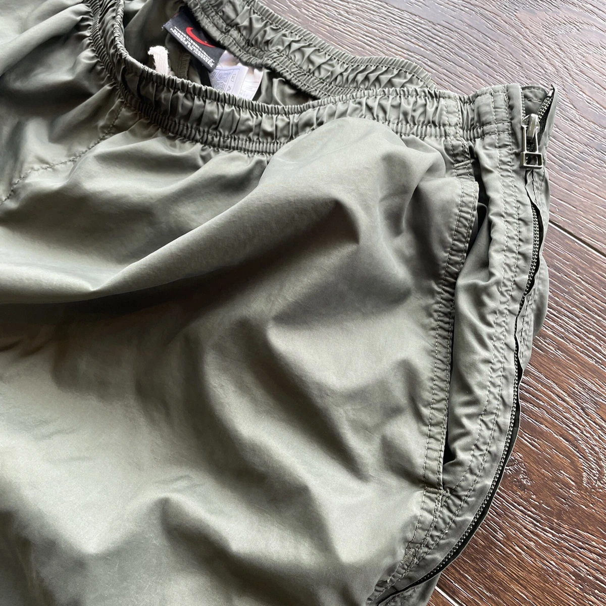 VTG Y2K Green Nike Wooshy Baggy Warm Up Pants; Full Zip Side