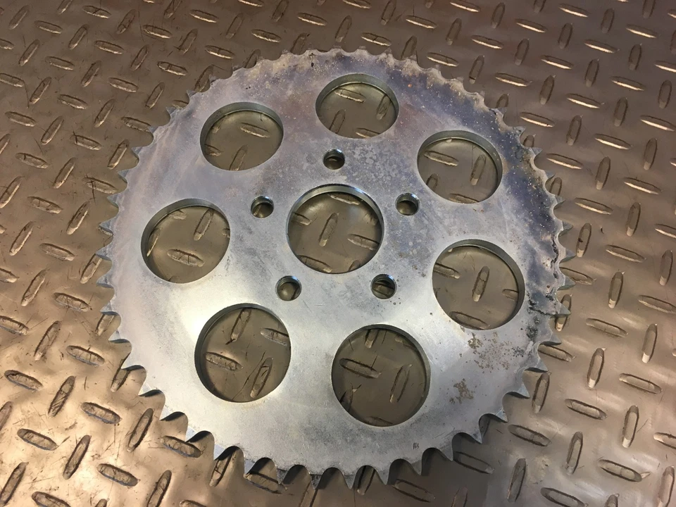 Cabezal de pala Harley Davidson NORS FL FX 49 dientes piñón trasero 1973-1984 41470-73A Foto 4 de 4