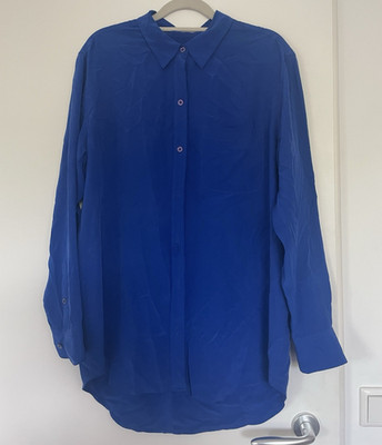 Equipment Femme Damen Seidenbluse Blau Langarm Kragen Knopfleiste Gr. S
