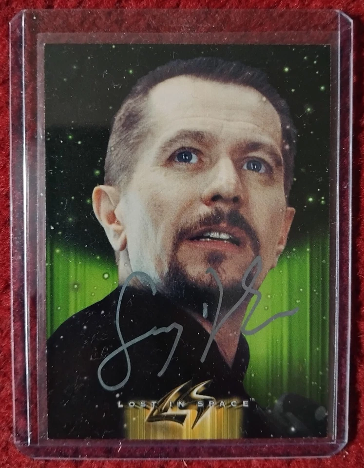 Gary Oldman & William Hurt Lost in Space autograph trading cards - Image 4 of 4