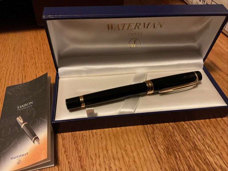 WATERMAN LIAISON BLACK EBONITE GOLD TRIM  ROLLERBALL EXCELLENT