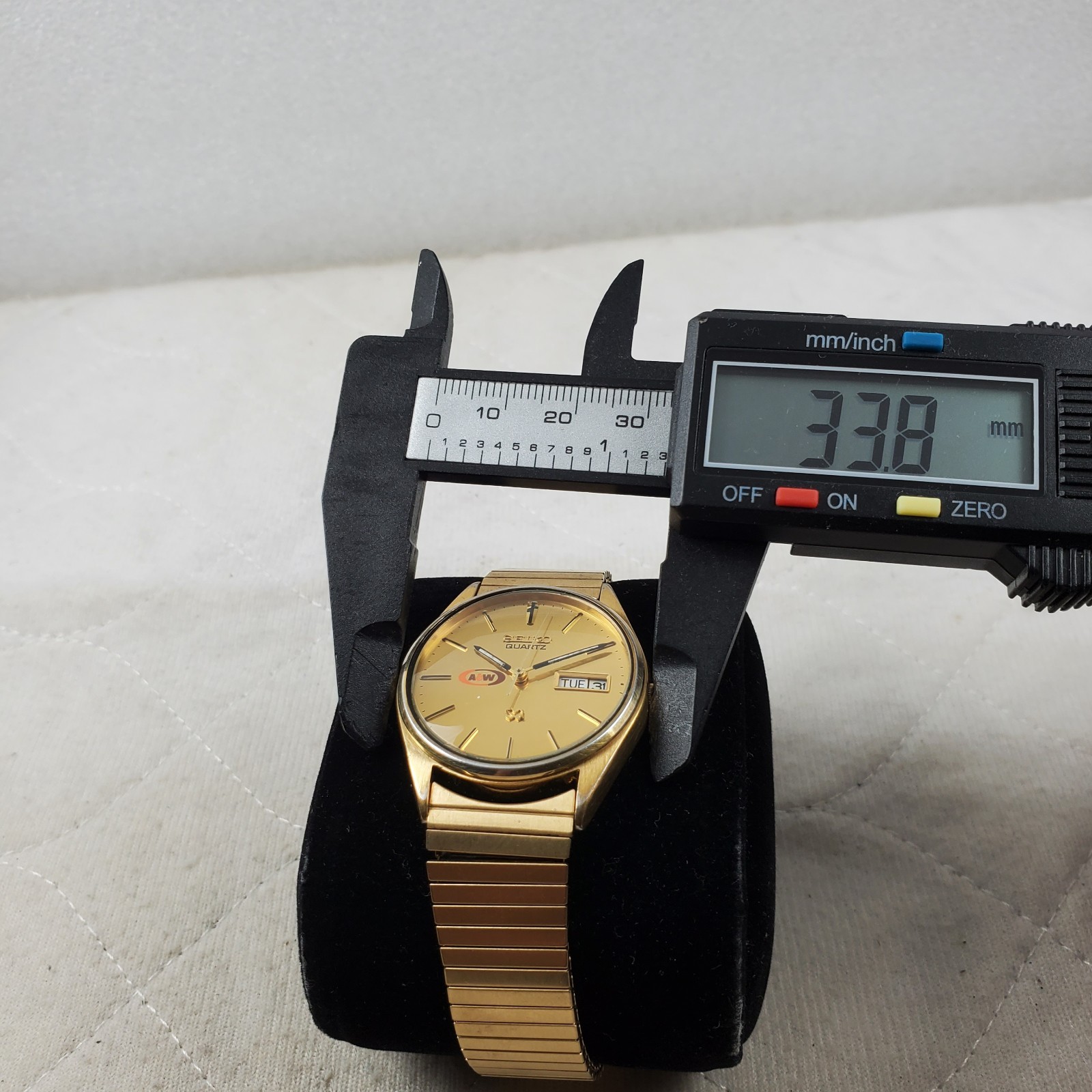RARE VINTAGE SEIKO SQ A&W 5C23-8009 DAY/DATE QUARTZ JAPAN GOLD TONE MEN'S WATCH image 10