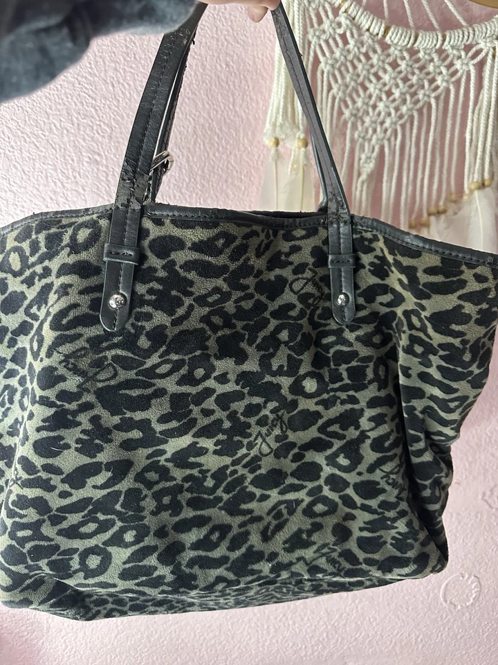 Bolso de Mano Vintage Y2K Juicy Couture Estampado Leopardo con Dijes Foto 3 de 4