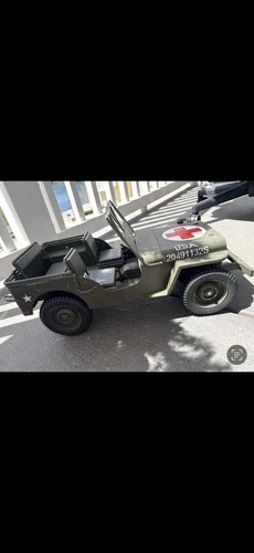 3 Vintage Hasbro 1941 Jeep Willys MB  GI Joe WWII US Army 1/6 Scale Medic Truck