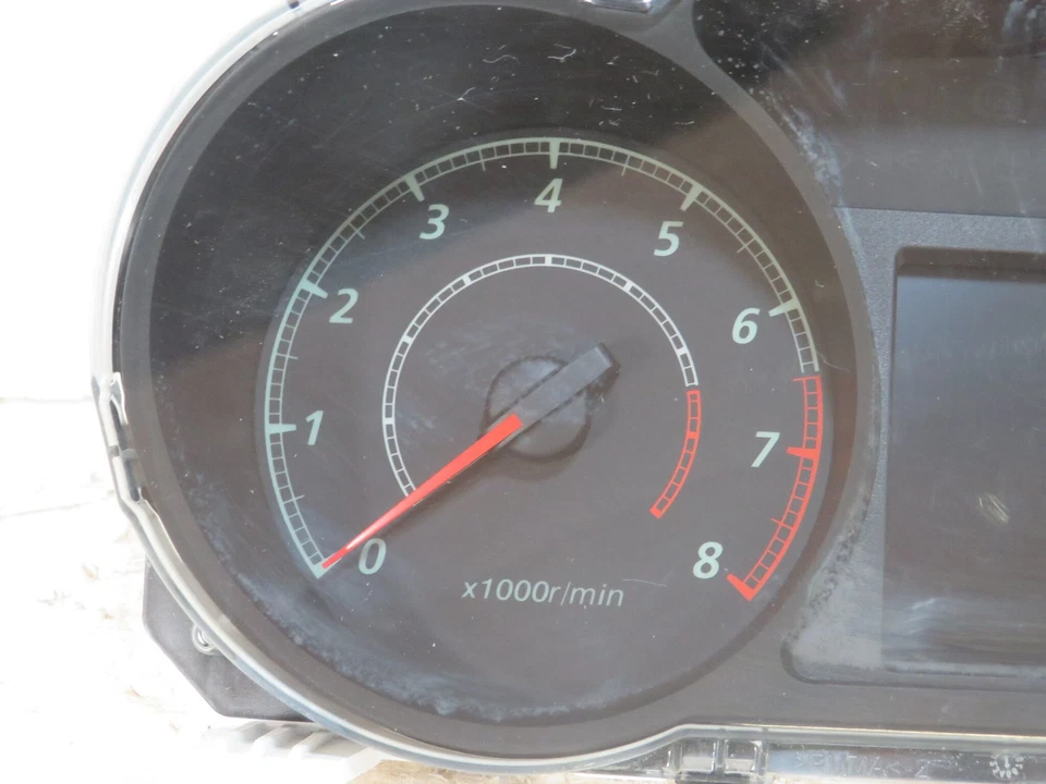 Velocímetro Speedo Cluster 14 15 Mitsubishi RVR KPH 173K OEM LKQ Foto 2 de 4