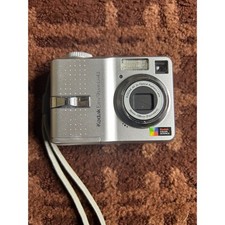 Kodak EasyShare C643 Silver Digital Point and Shoot Camera 6.1MP 3x Optical Zoom